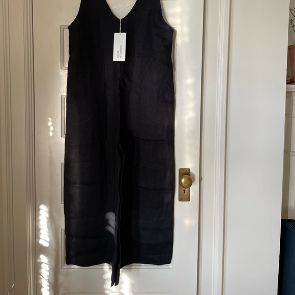 Ozma Vanessa Romper, Laundered Linen, Black (100% Linen) Size XS - Picture 2 of 5